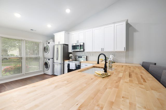 Fair Oaks Countertops: A Data-Driven Guide to Wood & Natural Elements
