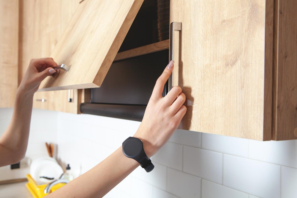 Cabinet Restoration Contractor in Blanchard ID